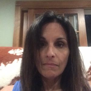 Meet your Posher, Dena